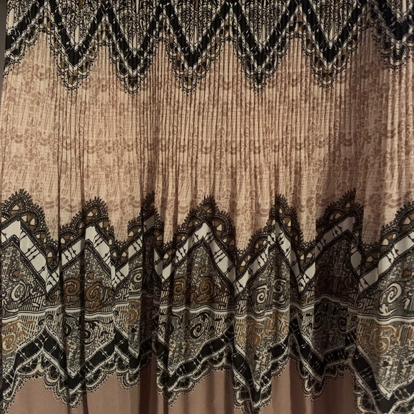 Umgee NWT boho pleated top sz M - Picture 5 of 7